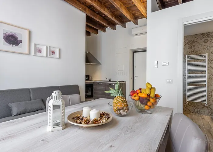Santa Giulia - 15min From Duomo - Rogoredo Fs 아파트 *